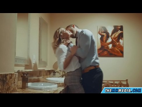 ❤️ כשבלונדינית חזה מפתה אותך בשירותים ציבוריים פורנו fb בפורנו iw.stroybassein.ru ❌️❤